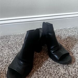Steve Madden Black Open Toe Heeled Boots